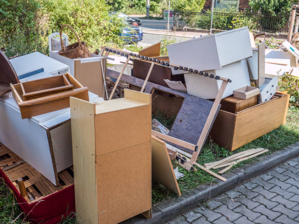 Best Yard Cleanup Services  in Kearney, MO